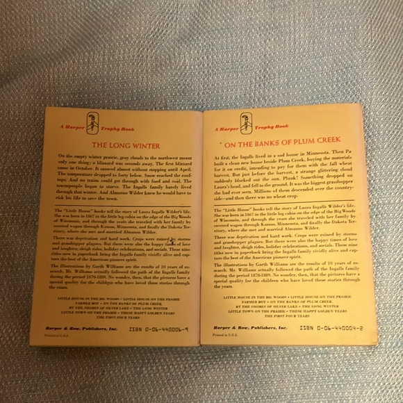 set of 2 Little House on the Prairie Books Laura Ingalls Wilder Vintage 1971 - Picture 3 of 5